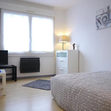 Le Lys Apartment *