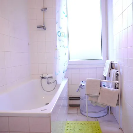 Le Lys Apartment
